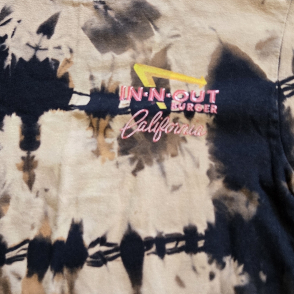 2018 California Custom Tie Dye In N Out Shirt - Picture 3 of 3